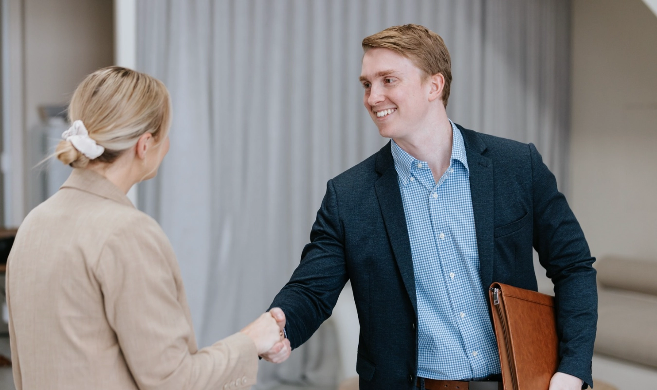 Professional lawyer Shake hands with client